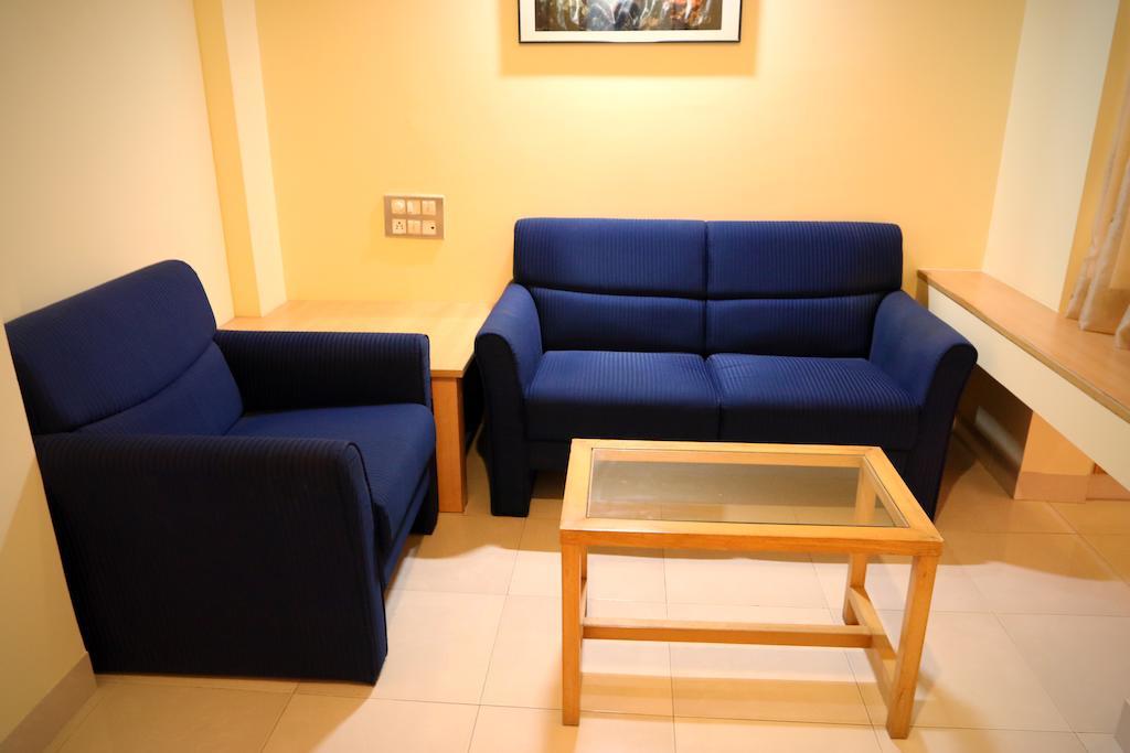 The Ambassador Hotel Pune Chambre photo